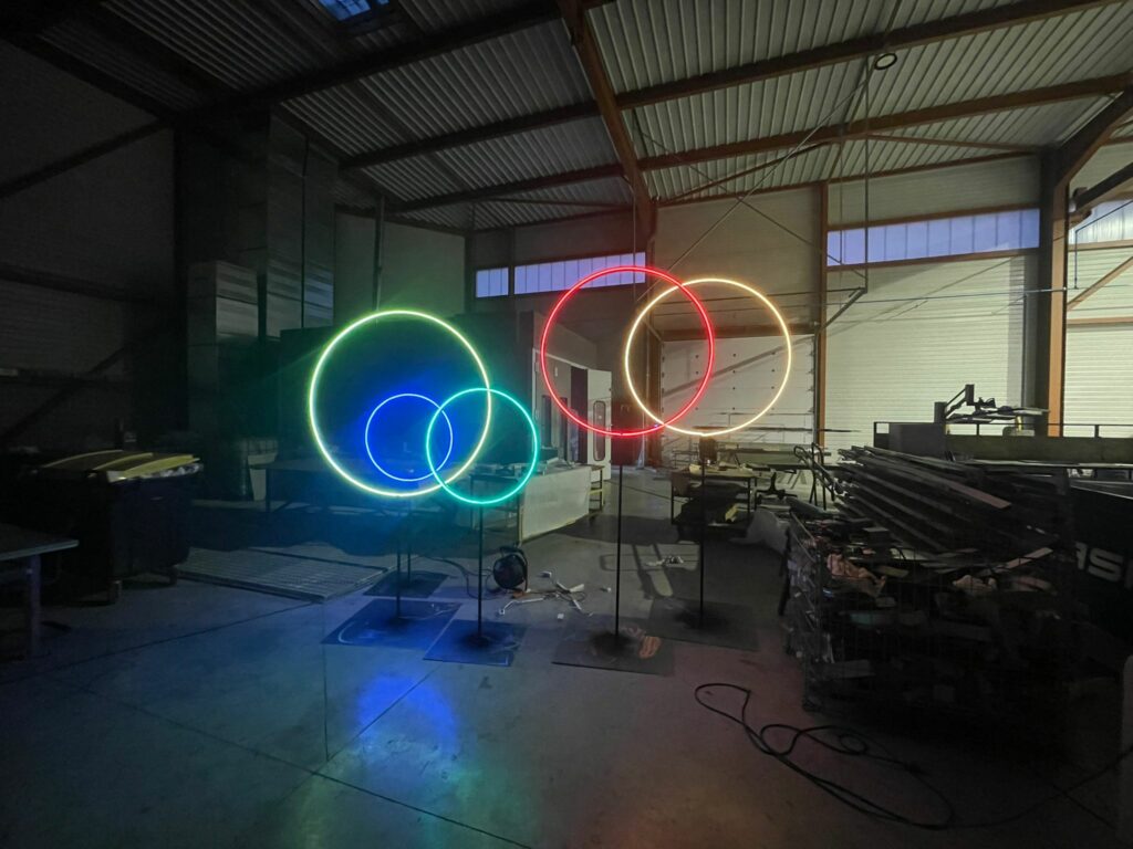 Structures et NeonLEDs JO